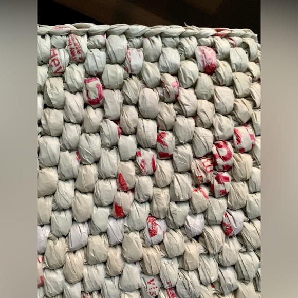 New Handmade Crotched Recycled Plastic Bags Tote Bag, Upcycling - Picture 5 of 10